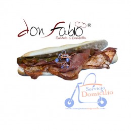 Bocadillos Don Fabio Serranito  Con lomo, jamón y pimiento.